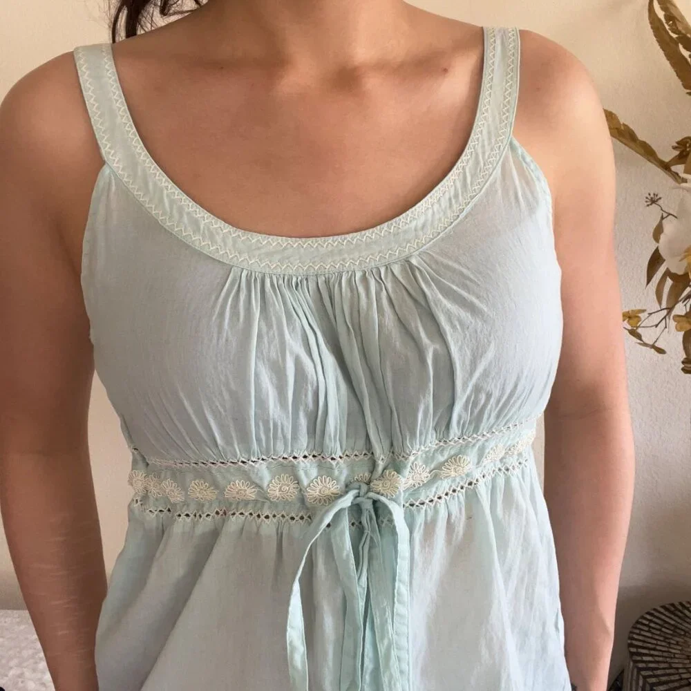 Old Navy Baby Blue Y2K Babydoll Embroidered Front-Tie Top - Picture 2 of 8